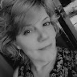 Meet your Posher, Mitzi